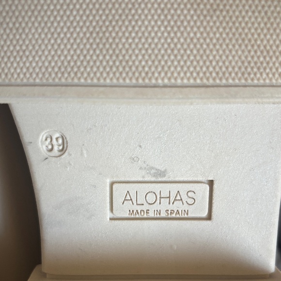 ALOHAS Women's Off-White Trailblazer Loafers Size 8.5 - Picture 9 of 9